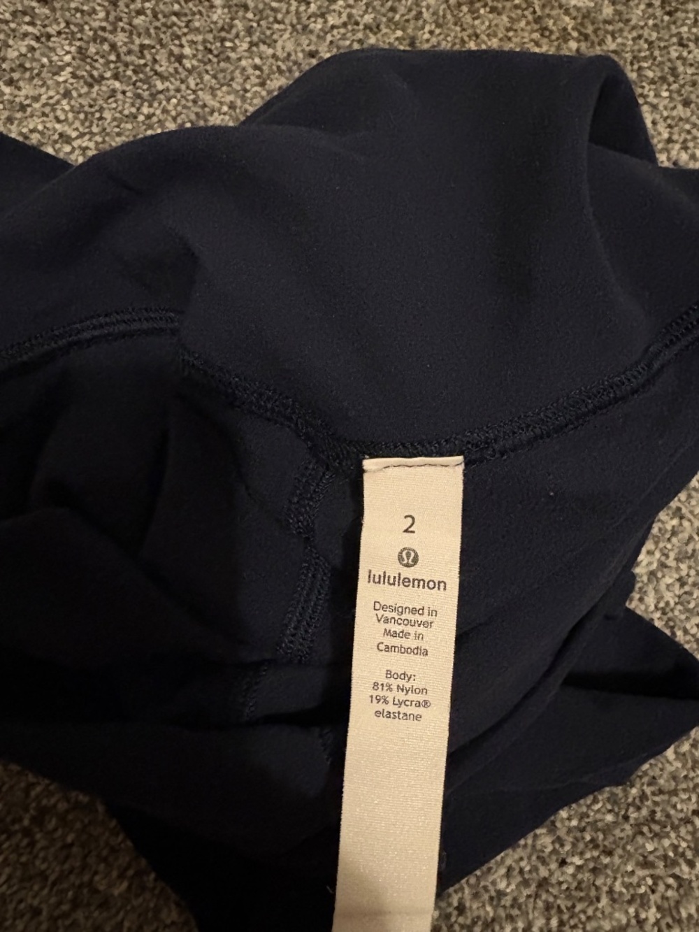 Lululemon Navy Aligns 25' - Picture 2 of 3